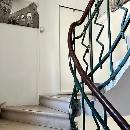 Fonte Apartment Split